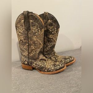 CIRCLE G WOMEN'S DIAMOND EMBROIDERED WESTERN COWGIRL BOOTS - SQUARE TOE